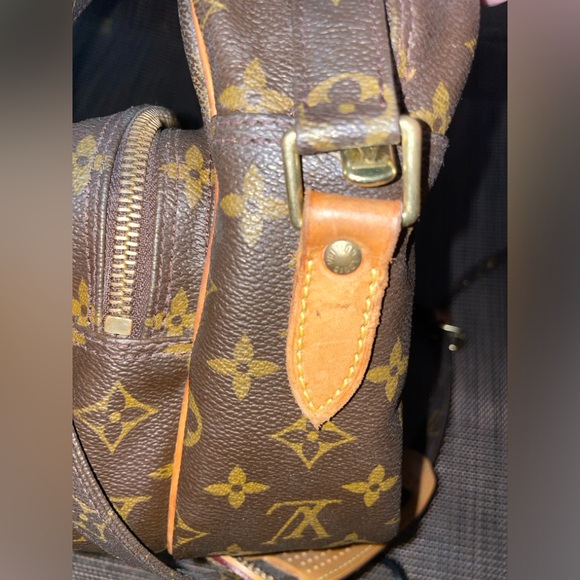 Louis Vuitton Trocadero Bag ✨ make an offer! - Picture 6 of 7